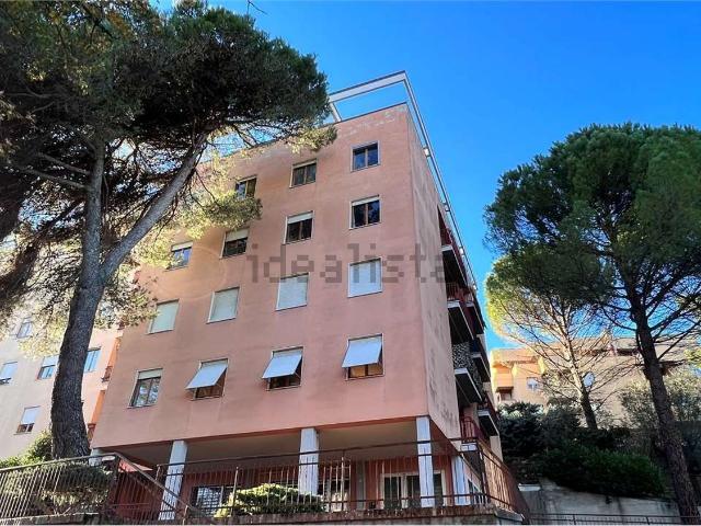 Appartamento in vendita di 97 m² in Strada del Cimitero, 3