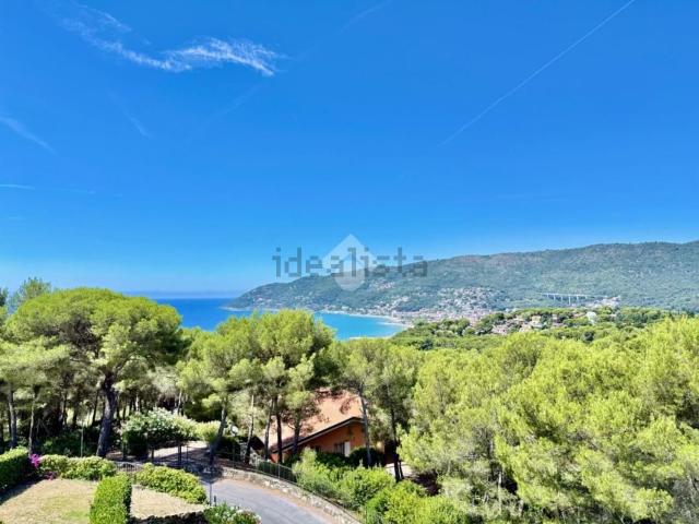Appartamento in vendita di 97 m² in Strada dell&apos Alto, 1
