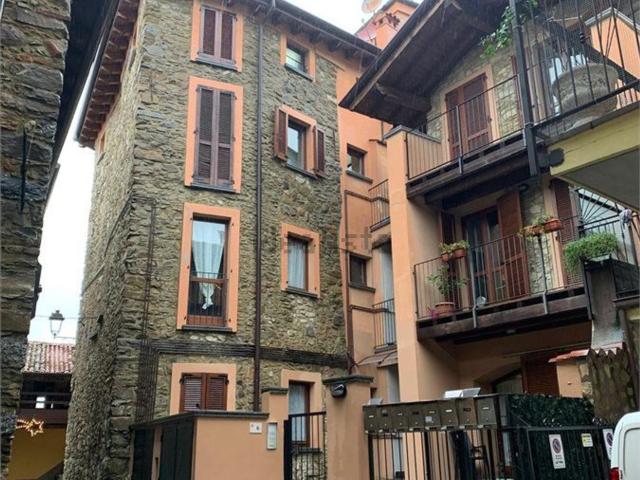 Appartamento in vendita di 97 m² in Vicolo Aosta, 6