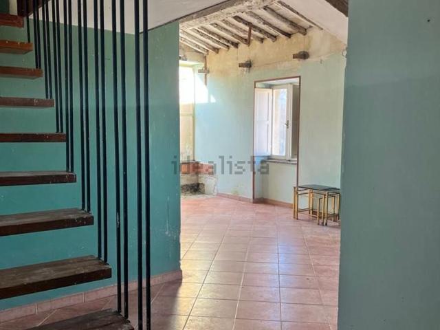 Appartamento in vendita di 97 m² in Vicolo Poggio, 14