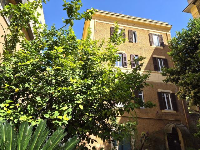 Appartamento in vendita di 97 m² in Via Tiburtina, 135