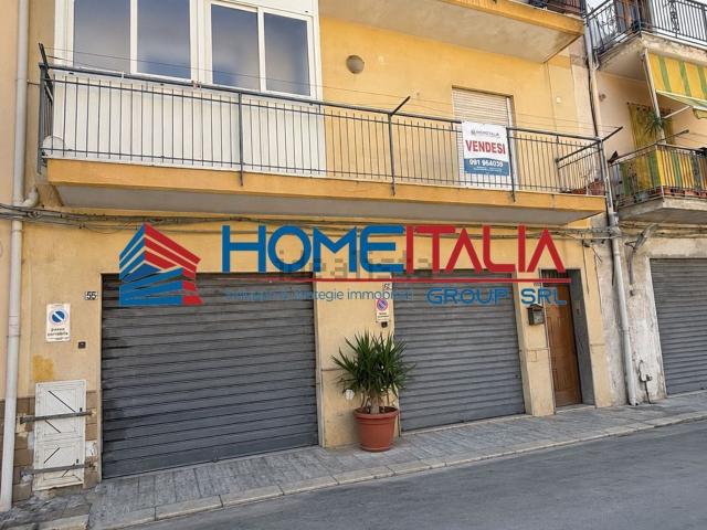 Appartamento in vendita di 97 m² in Via Ugo la Malfa, 59