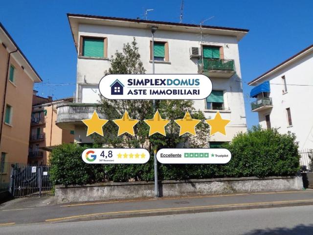 Appartamento in vendita di 97 m² in Via Volturno