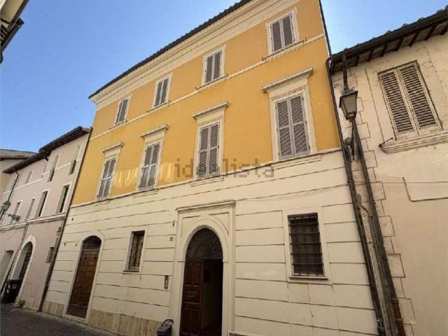 Appartamento in vendita di 97 m² in Via XI Febbraio, 49