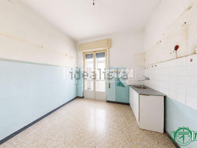 Appartamento in vendita di 97 m² in Via Argine Destro
