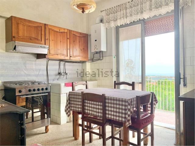 Appartamento in vendita di 97 m² in Via Bari, 80