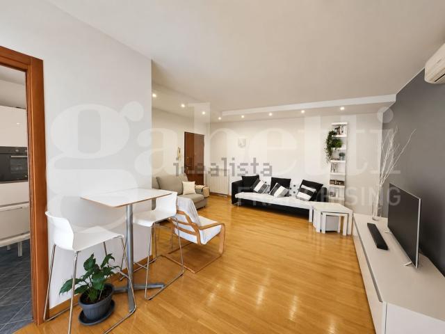 Appartamento in vendita di 97 m² in Via Bellini, 8