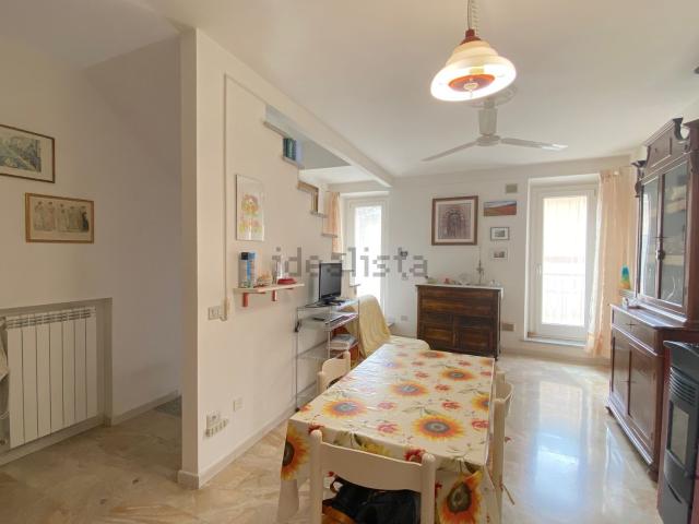 Appartamento in vendita di 97 m² in Via Camillo Benso Conte di Cavour