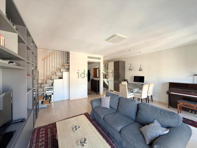 Appartamento in vendita di 97 m² in Via Carlo Boncompagni, 8