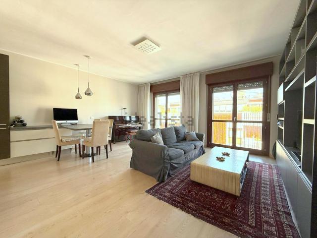 Appartamento in vendita di 97 m² in Via Carlo Boncompagni