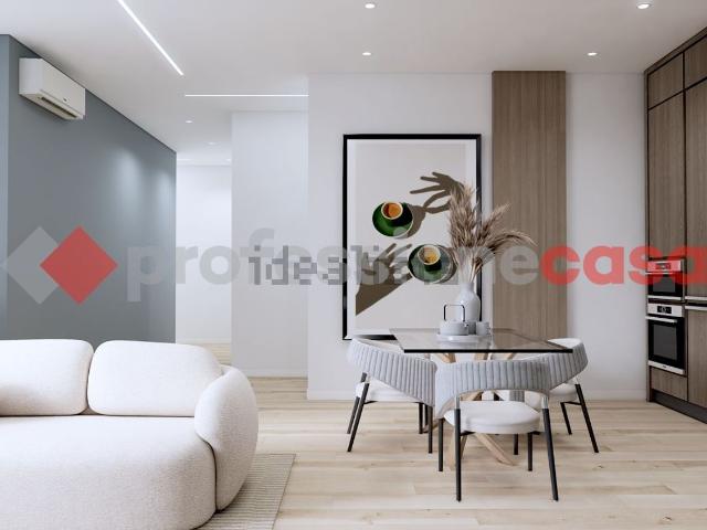 Appartamento in vendita di 97 m² in Via Castronella