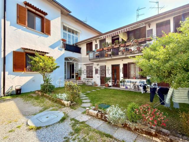 Appartamento in vendita di 97 m² in Via Cavour, 25