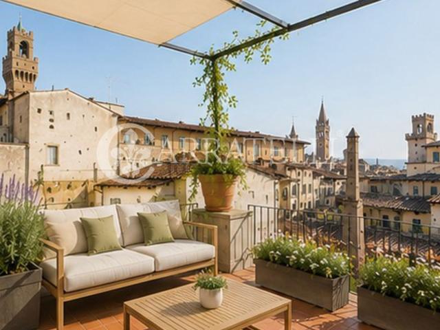 Appartamento in vendita di 97 m² in Via dei Neri, 14