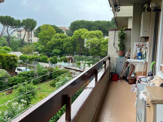 Appartamento in vendita di 97 m² in Via del Guarlone