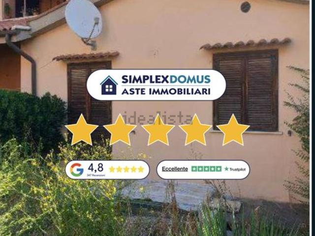 Appartamento in vendita di 97 m² in Via del Tarabuso