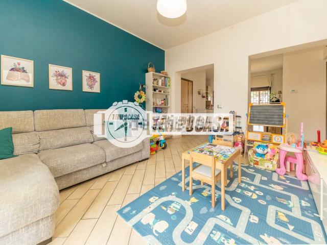 Appartamento in vendita di 97 m² in Via di Casal Morena, 48