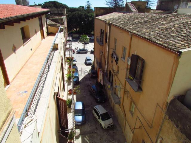 Appartamento in vendita di 97 m² in Via di Paola, 14