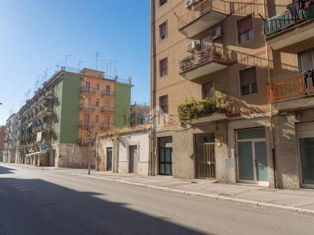 Appartamento in vendita di 97 m² in Via Domenico Caldara, 8
