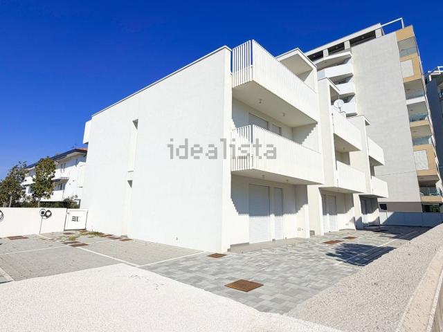 Appartamento in vendita di 97 m² in Via Equilio