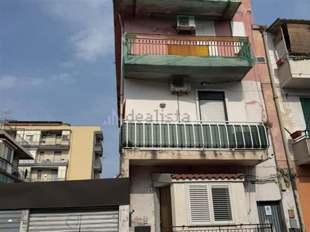 Appartamento in vendita di 97 m² in Via Federico Confalonieri