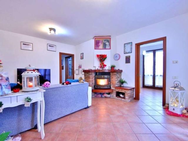 Appartamento in vendita di 97 m² in Via Ferriera