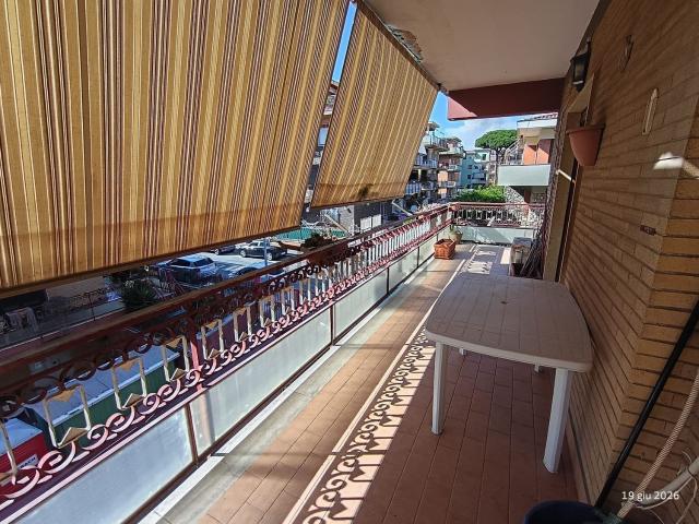 Appartamento in vendita di 97 m² in Via Flavia