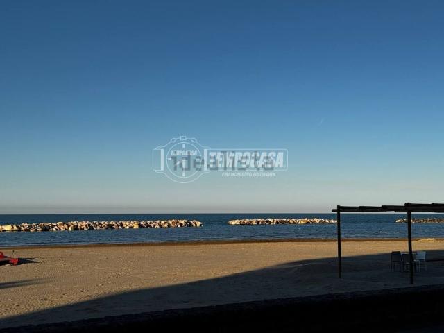 Appartamento in vendita di 97 m² in Via Francesco Paolo Tosti, 114