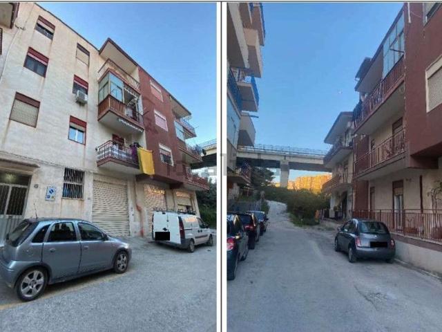 Appartamento in vendita di 97 m² in Via Giulio Cesare, 18