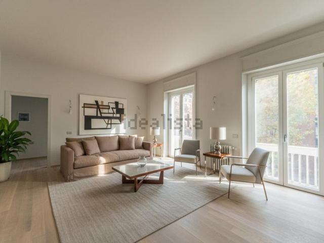 Appartamento in vendita di 97 m² in Via Giulio e Corrado Venini, 5
