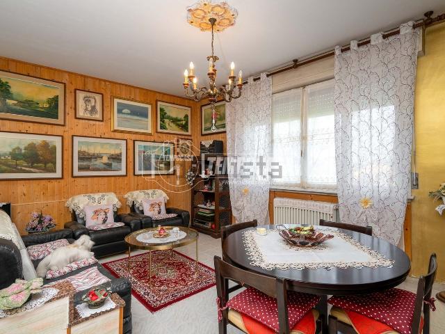Appartamento in vendita di 97 m² in Via Giuseppe Maramotti, 8