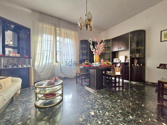 Appartamento in vendita di 97 m² in Via Is Mirrionis