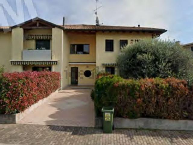 Appartamento in vendita di 97 m² in Via IV Novembre, 14
