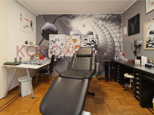 Appartamento in vendita di 97 m² in Via La Loggia, 2