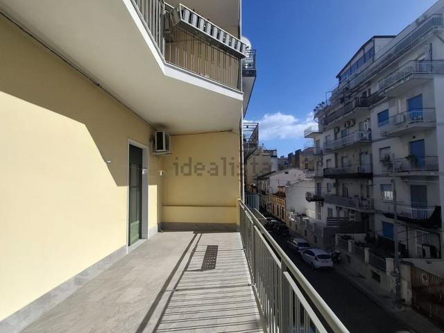 Appartamento in vendita di 97 m² in Via Maniace, 3