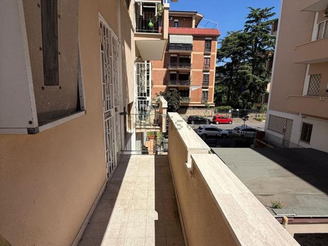 Appartamento in vendita di 97 m² in Via Macedonio Melloni