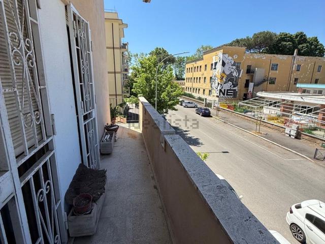 Appartamento in vendita di 97 m² in Via Macedonio Melloni