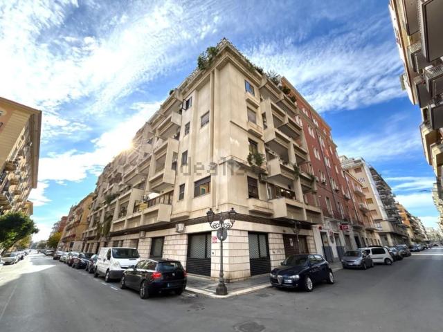Appartamento in vendita di 97 m² in Via Monte Grappa, 77