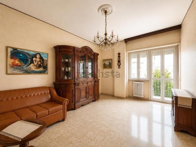 Appartamento in vendita di 97 m² in Via Montegrappa, 19