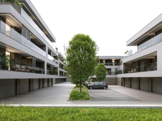 Appartamento in vendita di 97 m² in Via Molino Scarselli