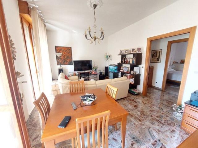Appartamento in vendita di 97 m² in Via Noce, 35