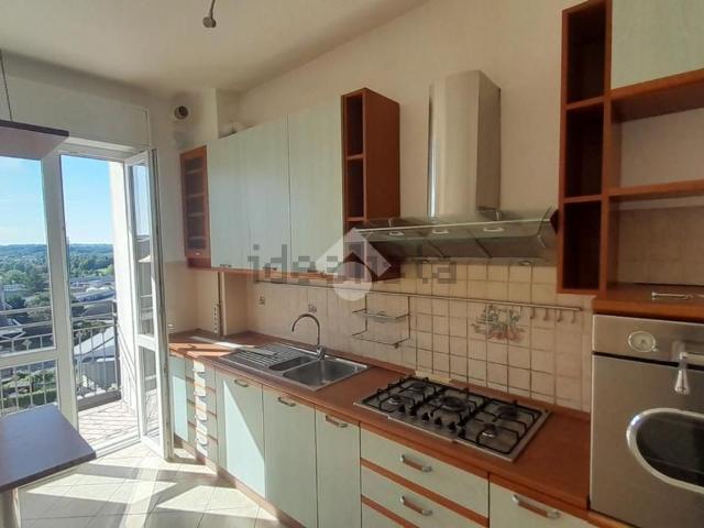 Appartamento in vendita di 97 m² in Via Roma, 17