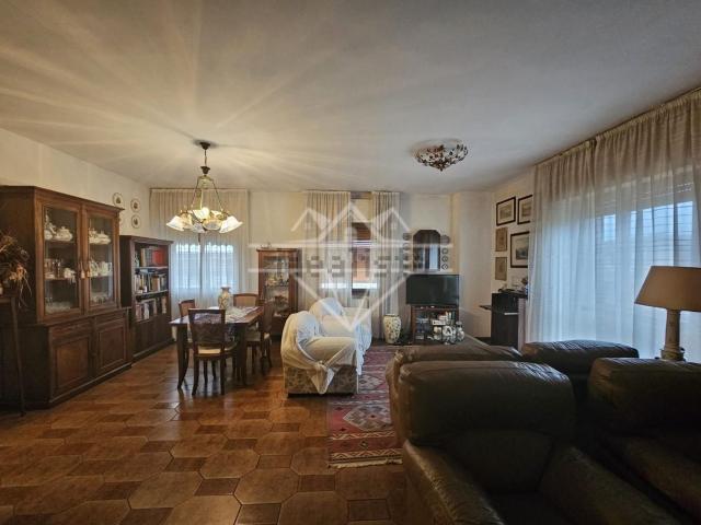 Appartamento in vendita di 97 m² in Via Romagnano, 9