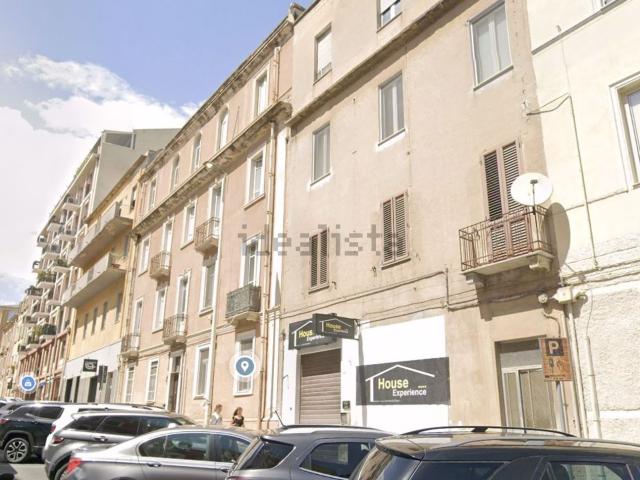 Appartamento in vendita di 97 m² in Via Salvatore Farina