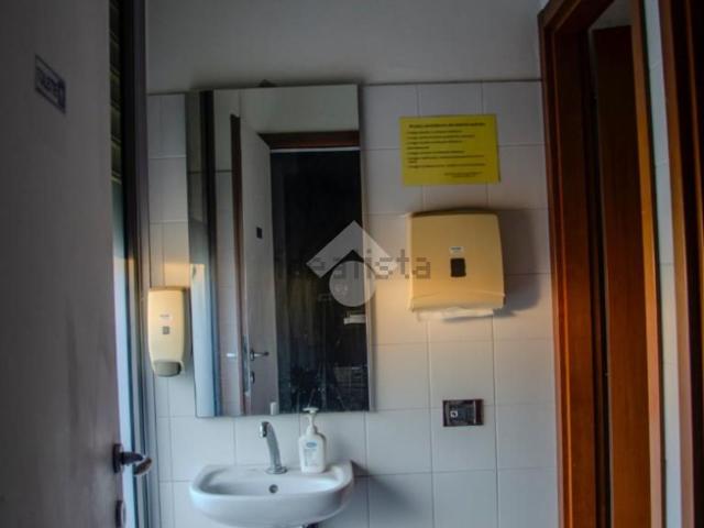 Appartamento in vendita di 97 m² in Viale Tunisia, 17