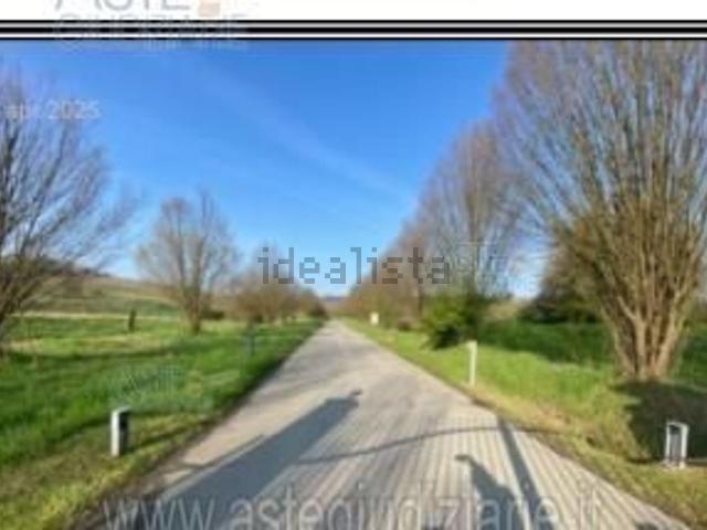 Appartamento in vendita di 940 m² in Località Rilate