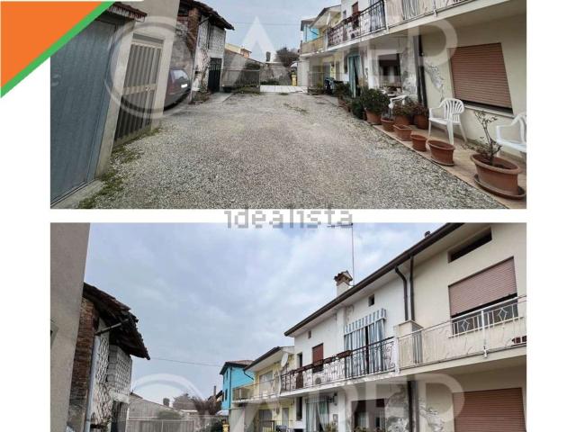Appartamento in vendita di 942 m² in Via Confini di Onara, 14