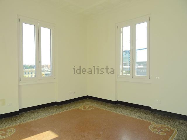 Appartamento in vendita di 94 m² in Corso Monte Grappa