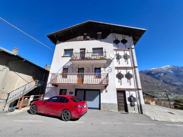 Appartamento in vendita di 94 m² in Frazione Banchet, 38