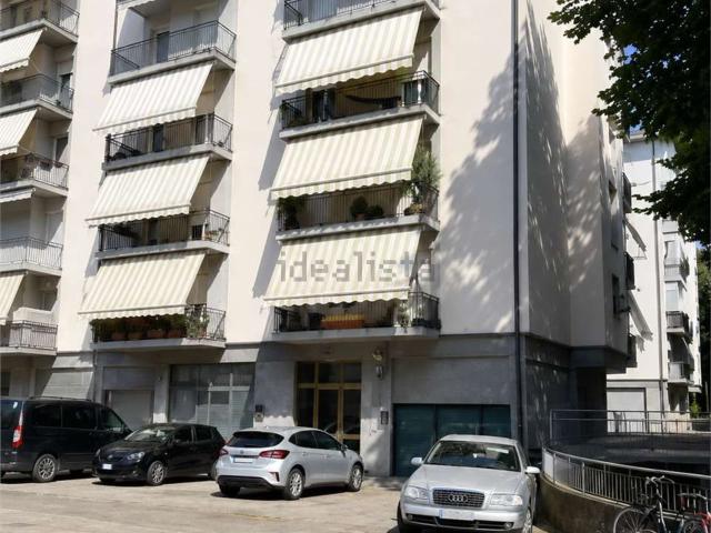 Appartamento in vendita di 94 m² in Largo 2 Giugno, 30