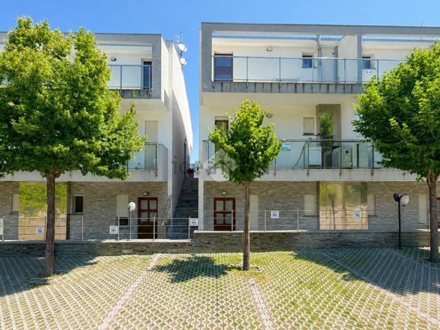 Appartamento in vendita di 94 m² in Località Caterina Valle, 89